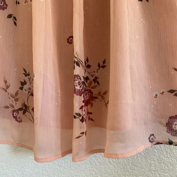 Torrid Peach Floral Chiffon Ruffle Trim Keyhole Sleeveless Tank Top Size 1X - Picture 5 of 9